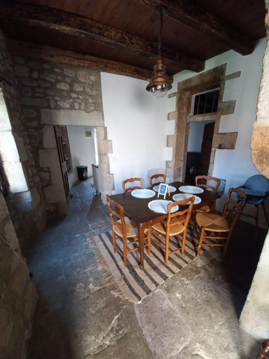 Others 4, Appartement atypique, Ardèche