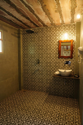 Bathroom 2, Heli Pushkar, Ajmer