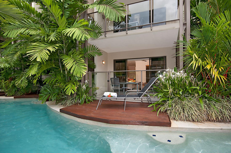 Swimming Pool 7