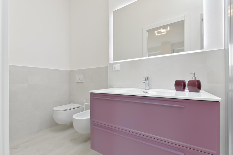 Bathroom 2, Milleventi Apartments Bologna, Bologna