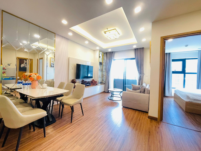 Dining Room 4