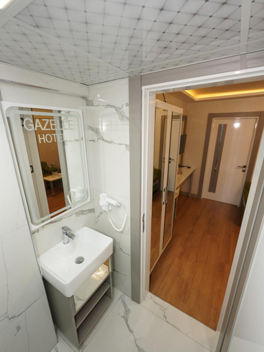 Bathroom 2, GAZELLE SUİTES, Beyoğlu