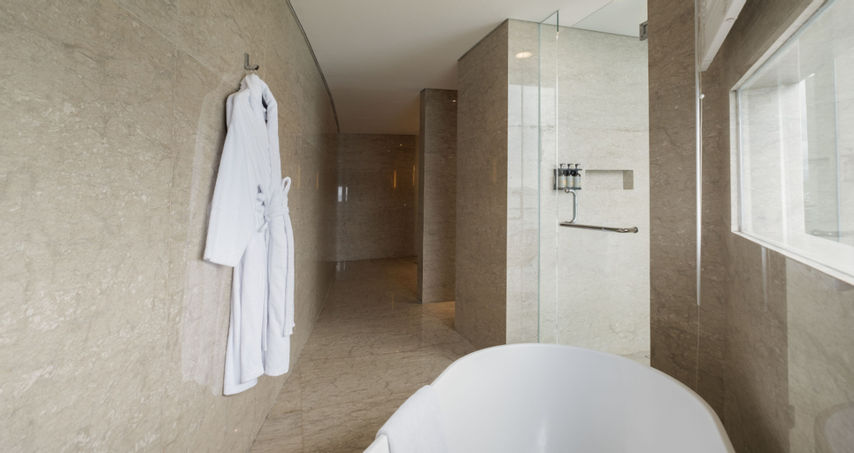 Bathroom 8