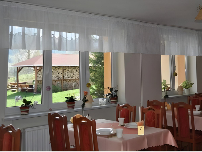 Food & Drinks 4, Willa Arnika, Jelenia Góra