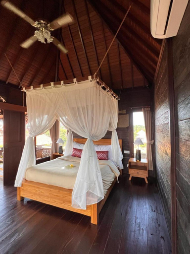 Bedroom 15