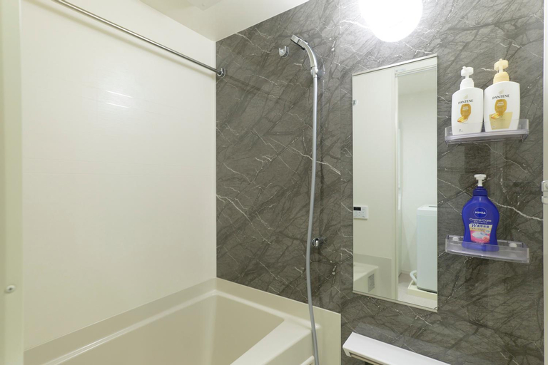Bathroom 4