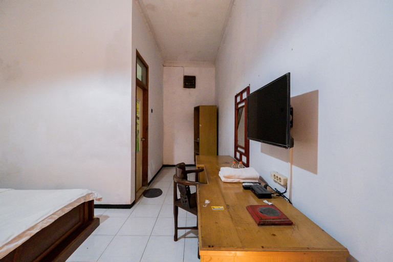 Bedroom 6