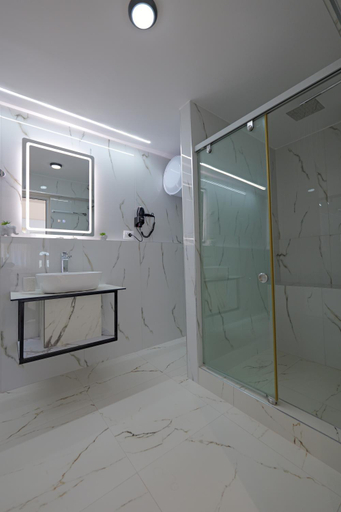 Others 5, Livia's Guesthouse, Sarandës