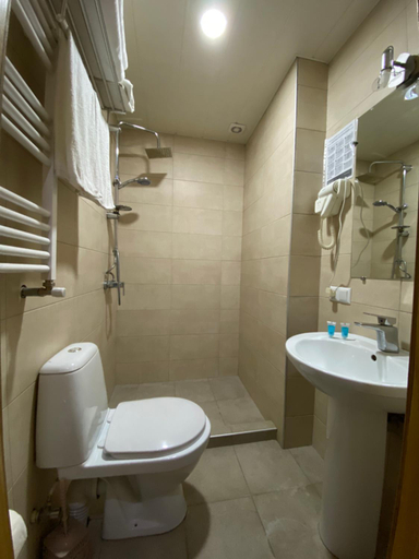 Bathroom 4, Ponte, Tskaltubo