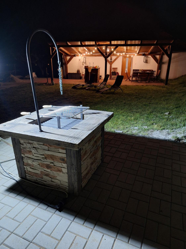 Others 5, Istenhegyi Vendeghaz, Szerencs