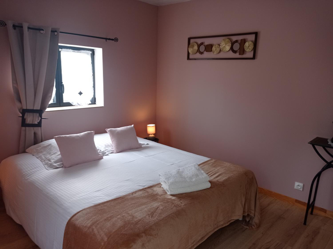Bedroom 2, La villa Saint-Martin, Manche