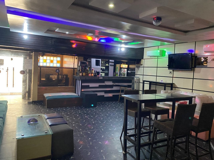 Food & Drinks 4, Aotel Hotels & Suites (Ojota), Kosofe