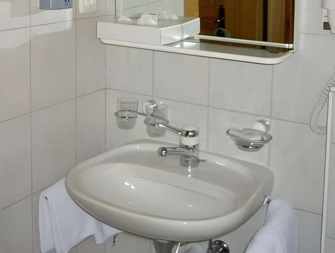 Bathroom 3, Hotel Grimsel, Goms
