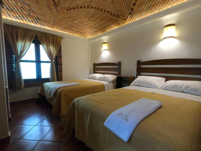 Bedroom 2, Hotel Santa Irene, San Jerónimo Tecuanipan