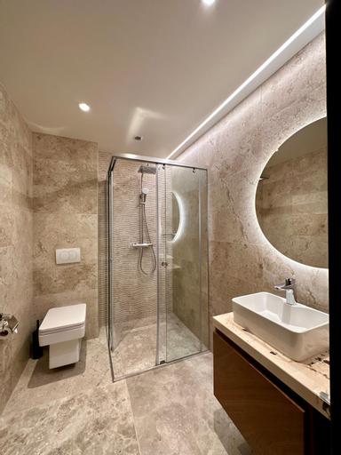 Bathroom 4