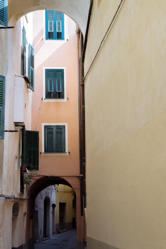 DUSSAIGA - Camera Delle Rose, Imperia