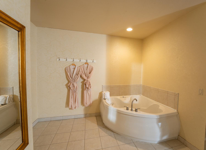 Bedroom 3, Silverland Inn, Storey