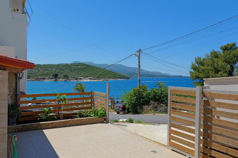 Others 3, Livia's Guesthouse, Sarandës