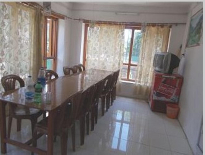 Dining Room 19