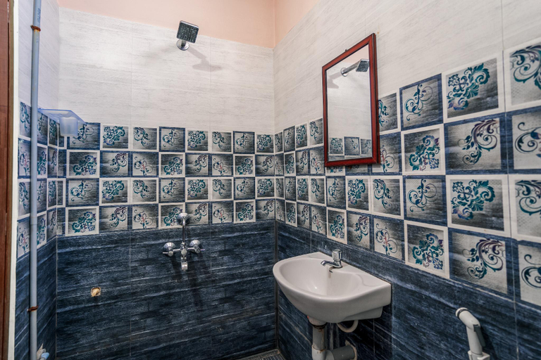 Bathroom 3