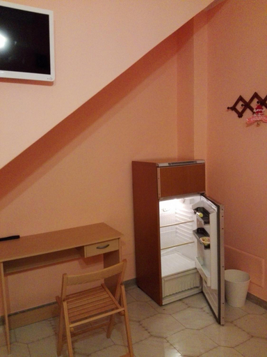 Food & Drinks 4, Casa Holiday Sea Etna Di Enza, Catania
