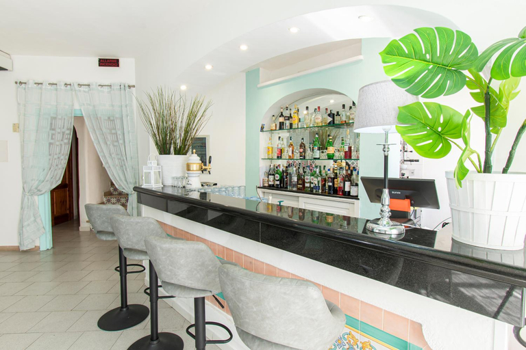 Food & Drinks 4, Victoria Park Resort, Napoli