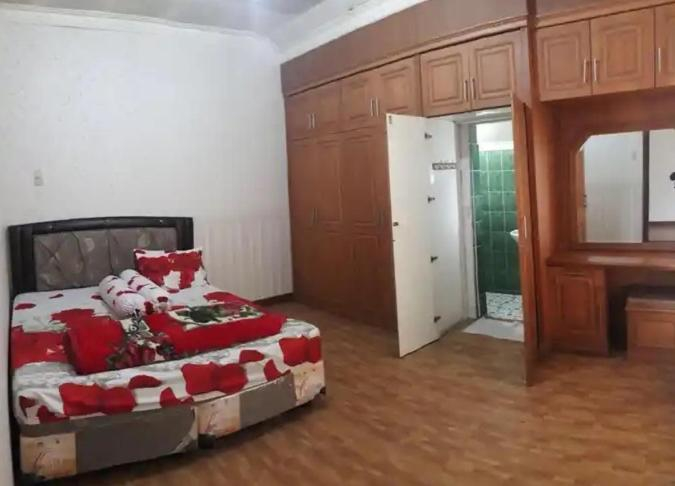 Bedroom 12