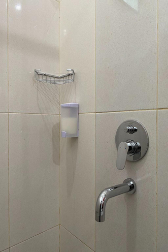 Bathroom 4