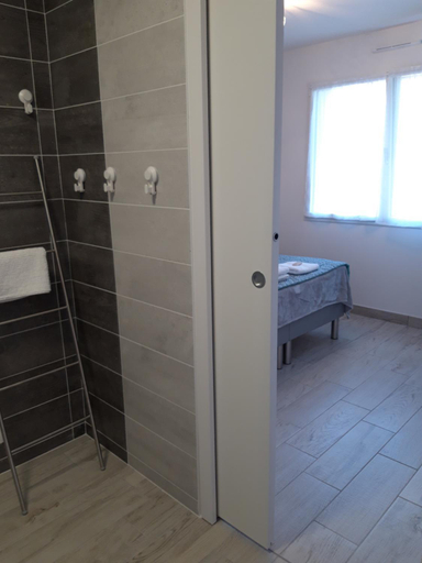 Bathroom 3, Chez les J-FOLAIS -Les Epesses - 3 kms Puy duFou, Vendée