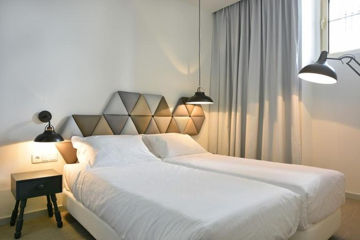 Bedroom 14
