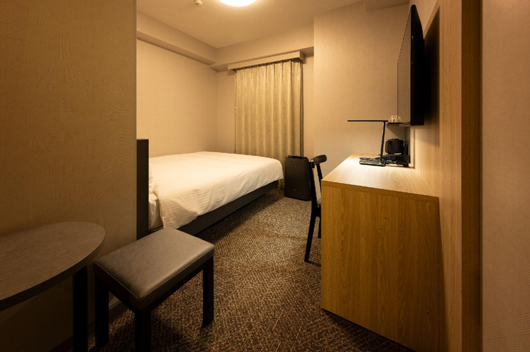 Bedroom 12