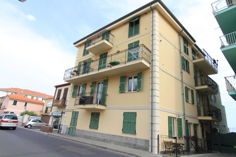 Residenza Marina, Imperia