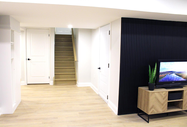 Urban Haven: 2BR/2BA+Office, Kitchen, Dining, Durham