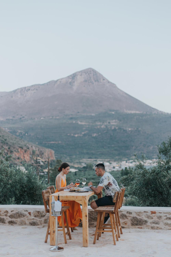 Food & Drinks 5, Brazzo di Maina, Peloponnese