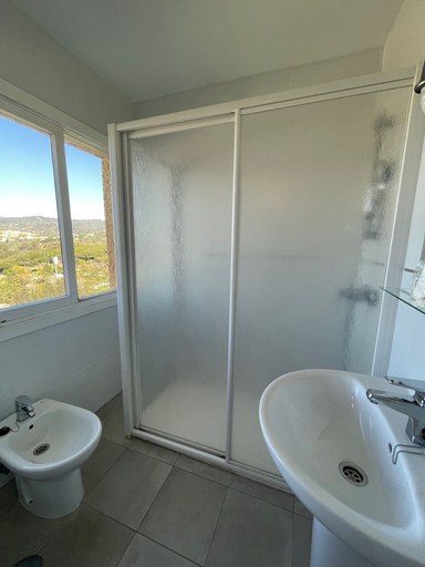 Bathroom 3, Apartamentos Coronado, Málaga