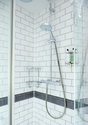 Bathroom 3, Rose Revived by Chef & Brewer Collection, Oxfordshire