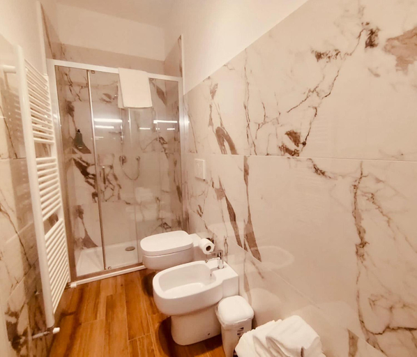 Bathroom 5