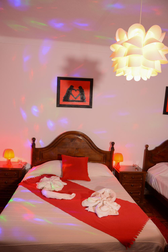 Bedroom 2, SEIA Alojamentos Leitao, Seia