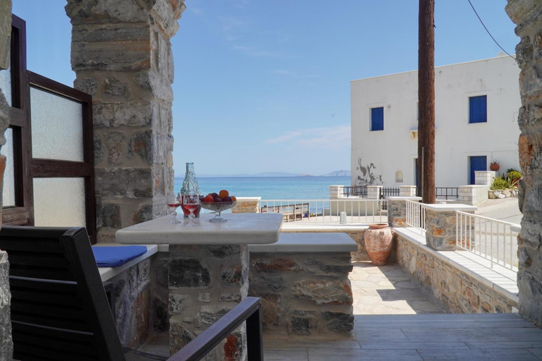 Others 5, Moutsouna Beach, South Aegean