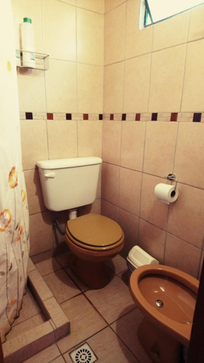 Bathroom 5, La Valentina, Tumbaya