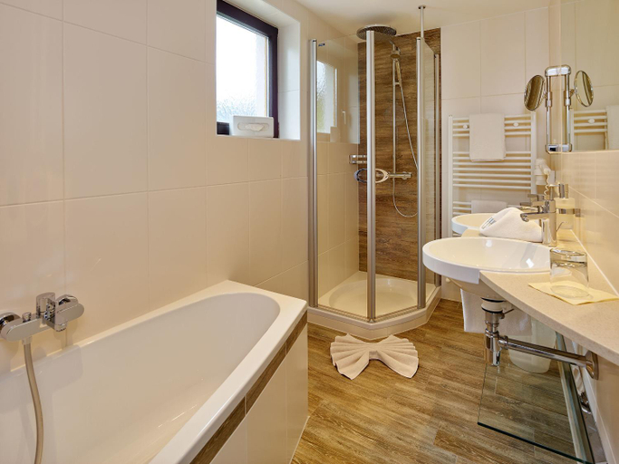 Bathroom 2, Muntanella, Bludenz