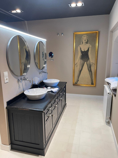 Bathroom 3, Hotel Palacio de Luko, Álava