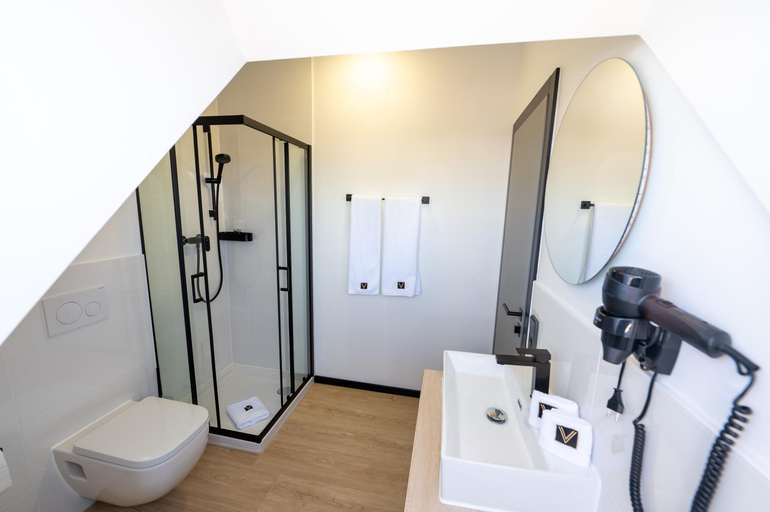 Bathroom 5, V Business Apartments Böblingen, Böblingen