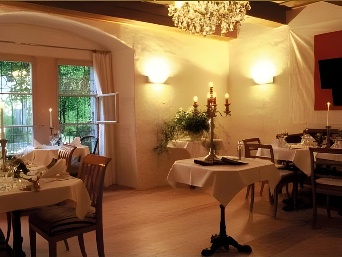 Food & Drinks 2, Schloss Ueberstorf - Tafeln, Tagen, Traumen, Sense