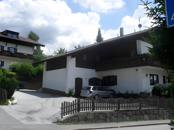 Others 5, Haus Elisabeth, Bolzano