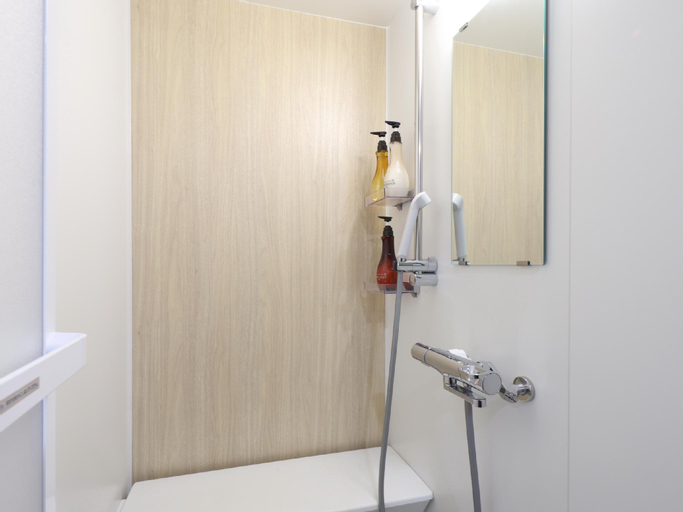 Bathroom 6