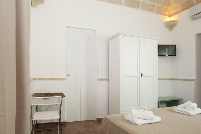 Others 3, B&b Il Tufo, Trapani