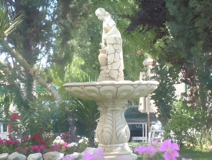 Others 5, Hotel Escuela San Cristobal, Valladolid