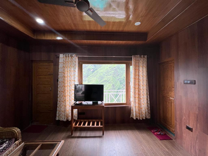 Others 3, Ramneek Homestay, Chamoli