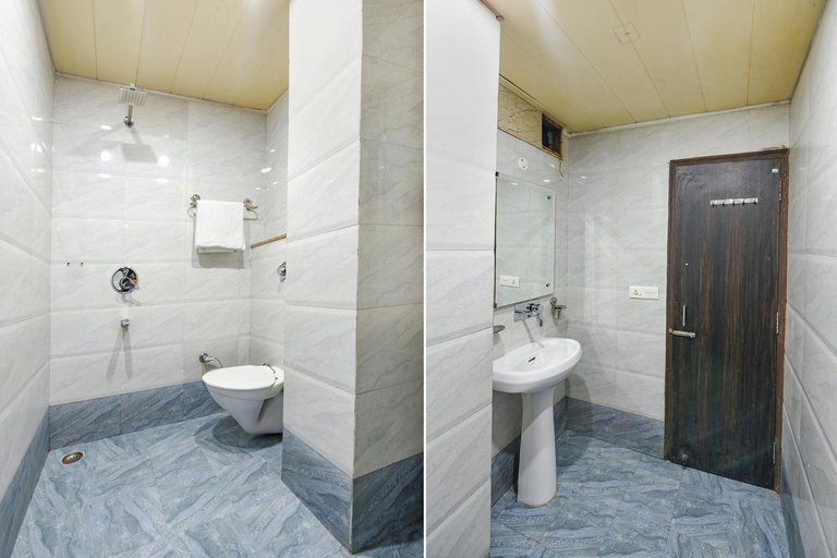 Bathroom, Fabhotel Ess Pee Grand, Chandigarh